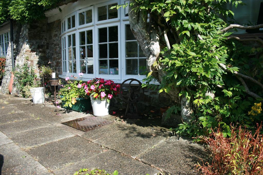 The Bark House Hotel Tiverton  Exterior photo